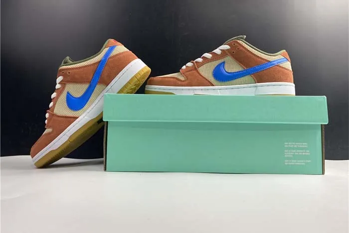 Nike SB Dunk 