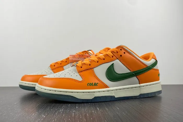 SB Dunk Low