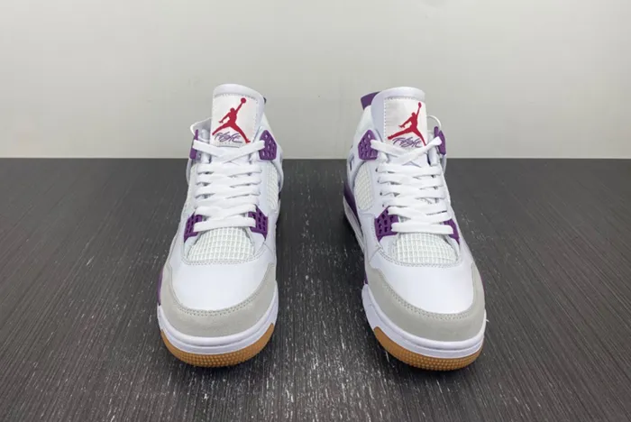 Nike SB x Air Jordan 4 dr5415-150