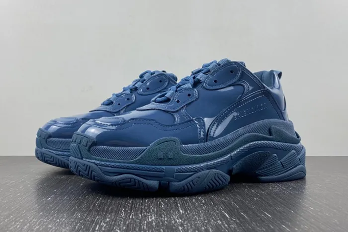 Ba*len*cia*ga -phantom sneaker 734954 w2paa 4000