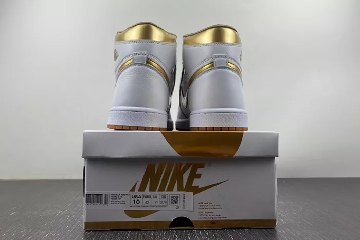 Air Jordan 1 Retro HI OG FD2596-107