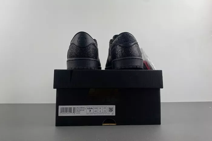 Travis Scott x Air Jordan 1 DM7866--282